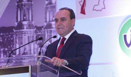 Garfio informe