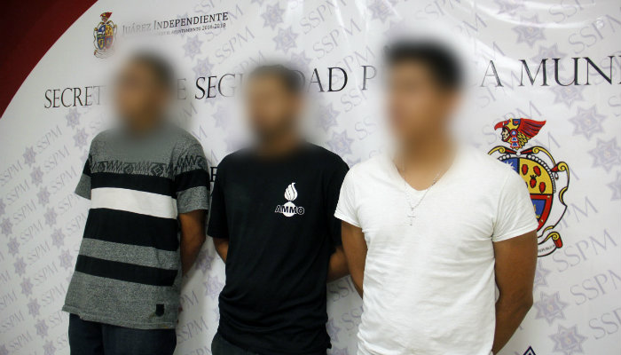 Moise s r. c. de 23 an os alexis r. m. de 21 an os y gustavo a. r. de 21 an os