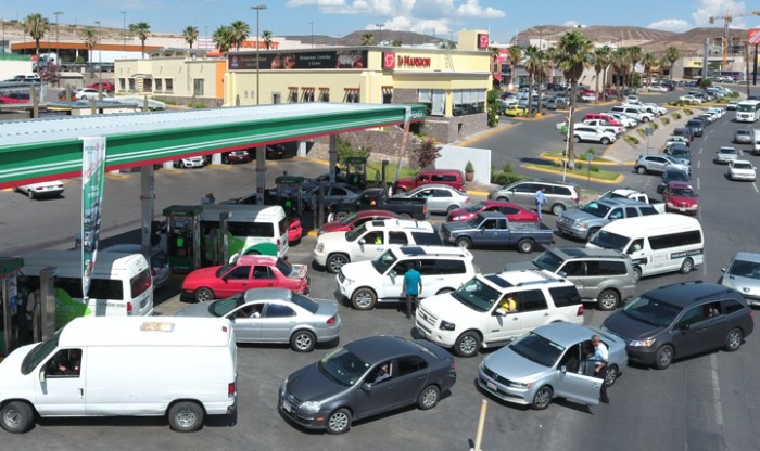 Diésel baja un centavo este martes; gasolinas Magna y Premium sin cambio Diésel baja un centavo este martes; gasolinas Magna y Premium sin cambio