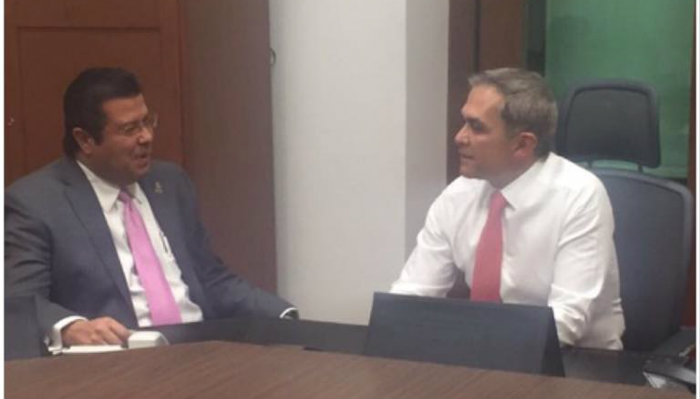 Dona gobierno de la CDMX patrullas a Juárez