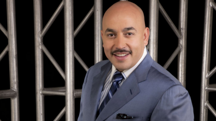 Lupillo Rivera protagoniza discusión que terminó con llegada de la policía