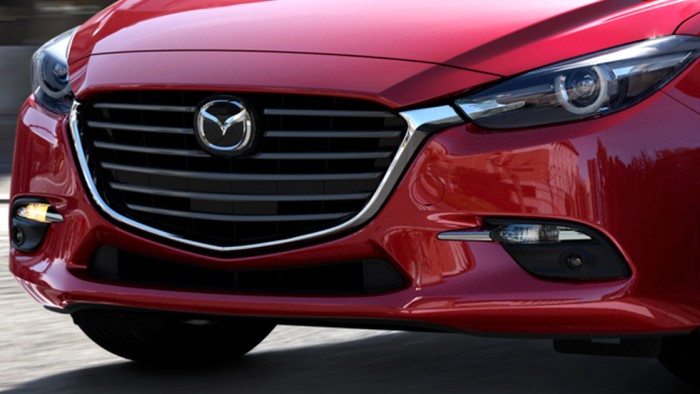 Mazda trabaja en un motor de gasolina que no usa bujías