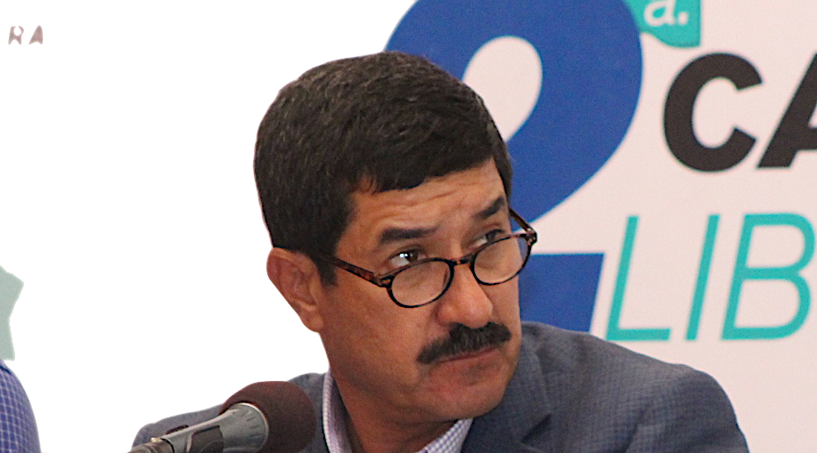 Senadores del PAN firman documento para evitar pase de Procurador a Fiscalía Senadores del PAN firman documento para evitar pase de Procurador a Fiscalía