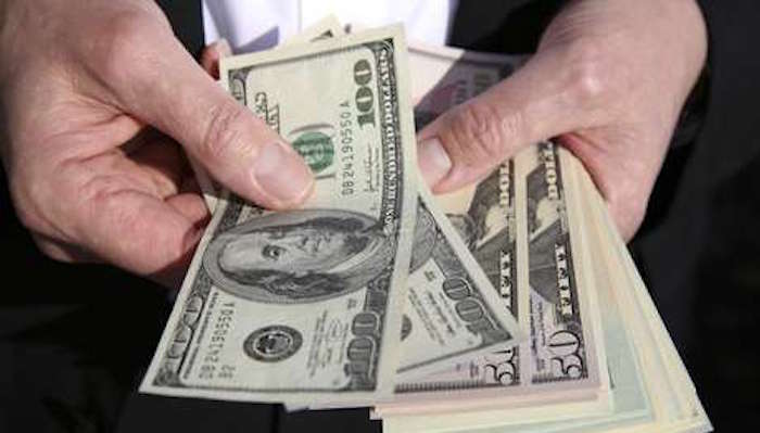 Precio del dólar sube a 18.20 por negociaciones del TLCAN