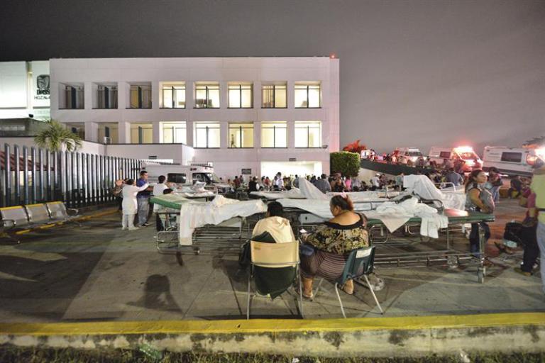 Desalojo tabasco sismo efe