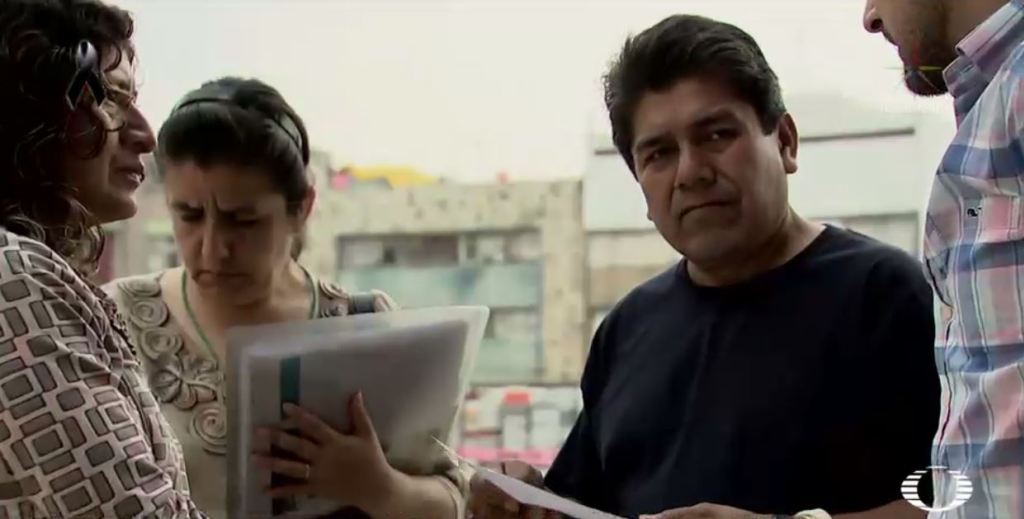 Roban tarjeta a víctima del sismo y gastan sus ahorros Roban tarjeta a víctima del sismo y gastan sus ahorros