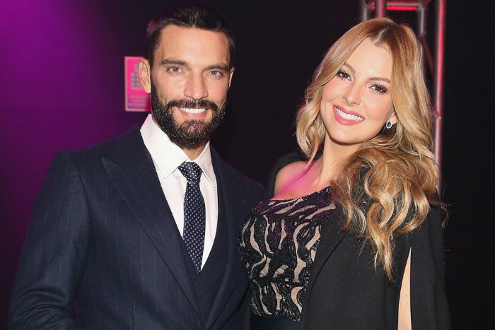 Marjorie de sousa recibira 400 mil pesos de julia n gil