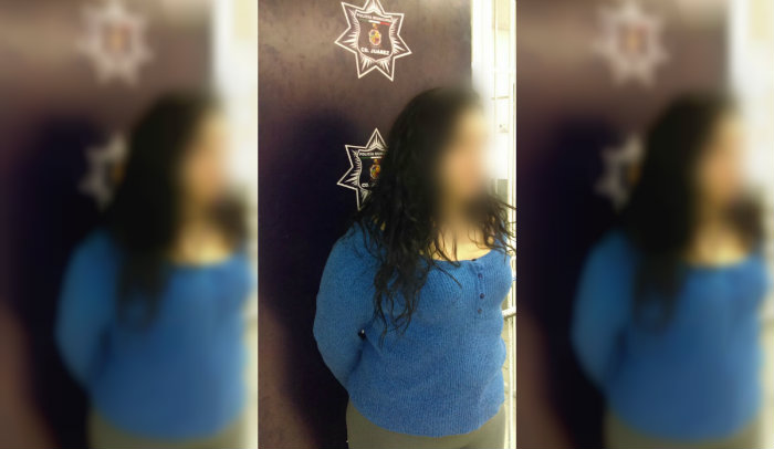 Agentes municipales detienen a mujer acusada de agredir a golpes a su madre biolo gica