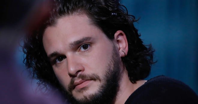 El video de Kit Harington pasado de copas en un bar — Bochornoso