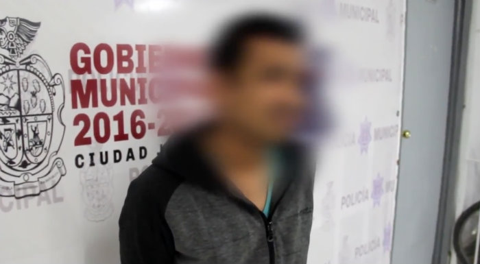 Agentes municipales arrestan a chofer uber acusado de abusar sexualmente de una mujer