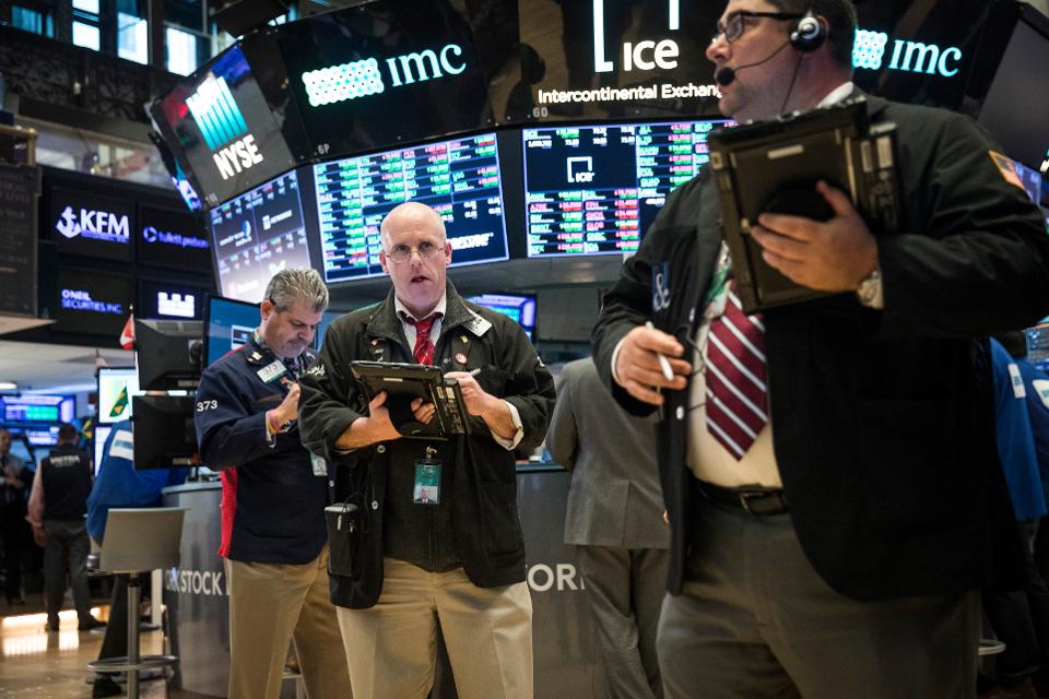 Wall Street repunta en las primeras operaciones