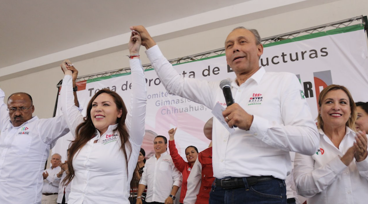 Baeza y georgina