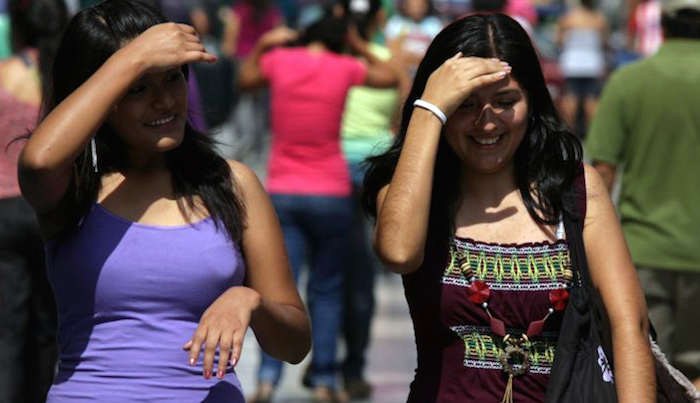 Tiempo ca lido soleado 2