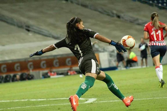 Fut uach claudia l