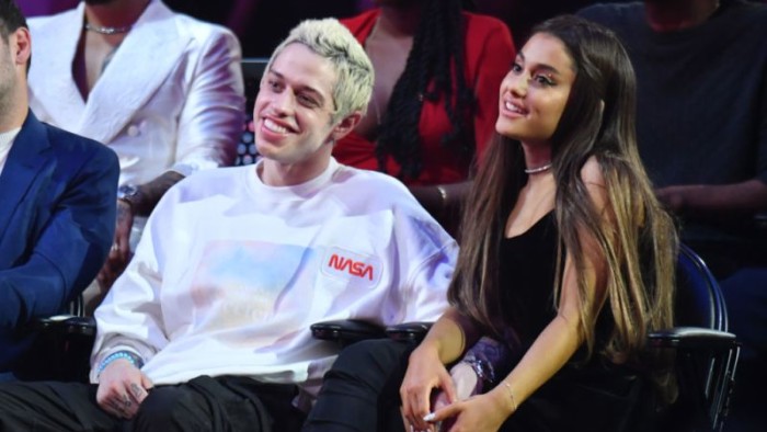 People: Ariana Grande y Pete Davidson terminaron