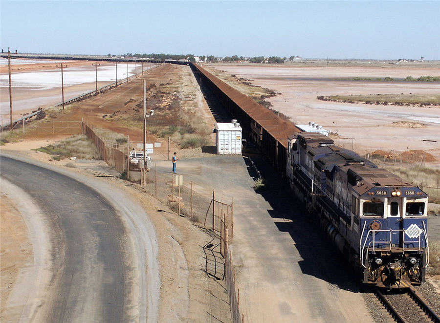 Bhp iron ore port hedland australia