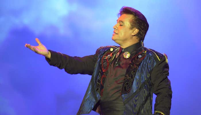 Este cantante simuló su muerte y aseguran que reaparecerá pronto