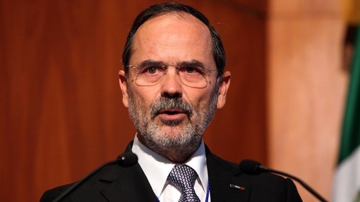 Gustavo