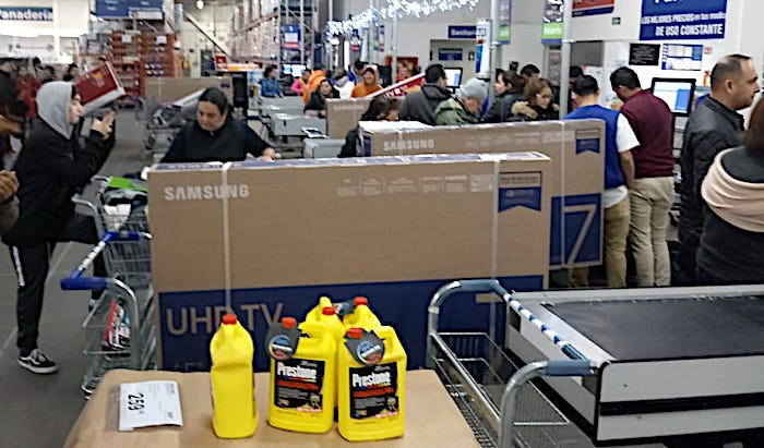 Error en precio; clientes aprovechan Error en precio; clientes aprovechan