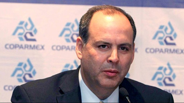 Coparmex de hoyos